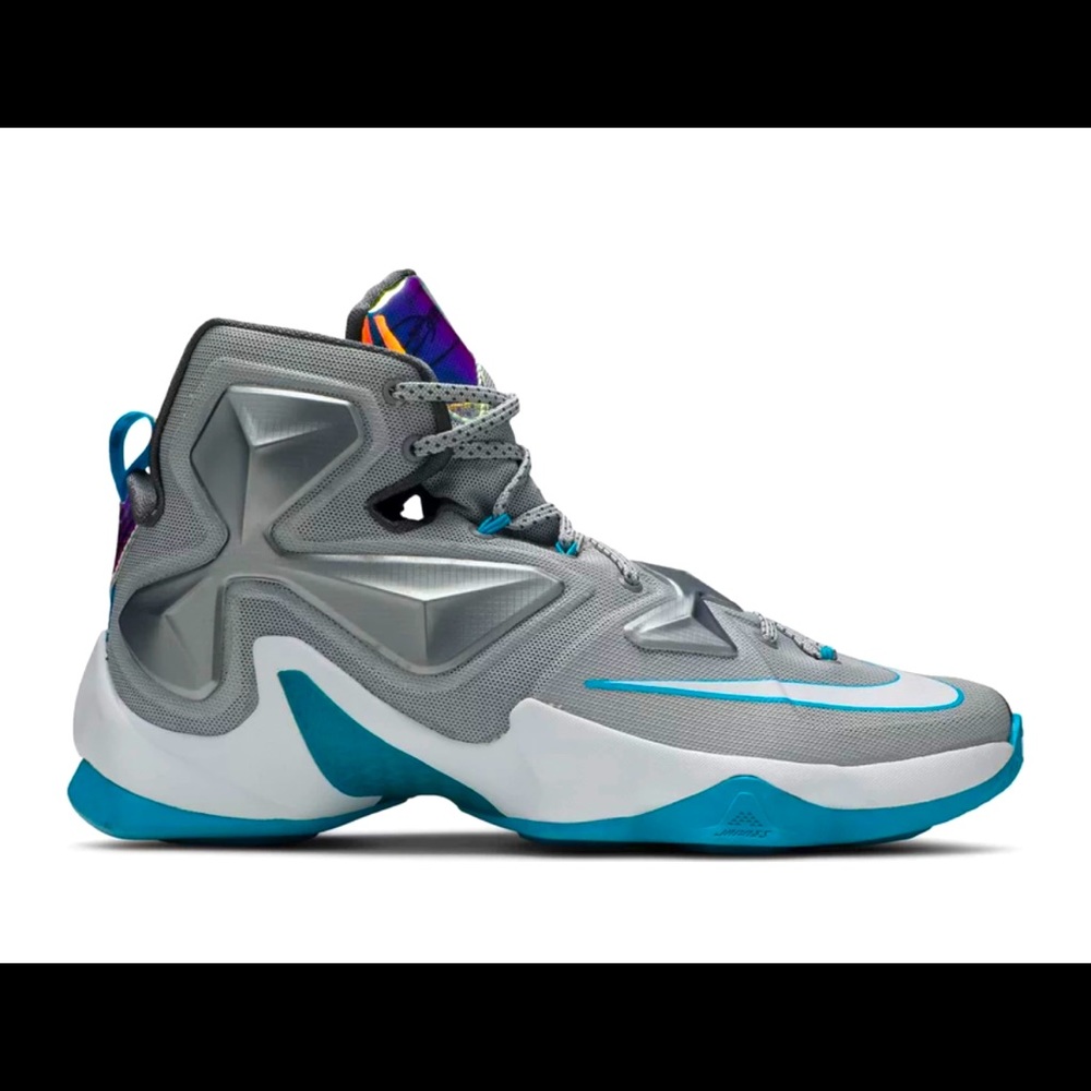 Pre-owned 2015 LeBron 13 'Hologram'